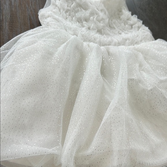 White Layered Tulle Sparkly Sleeveless Dress (18m) - Picture 5 of 9
